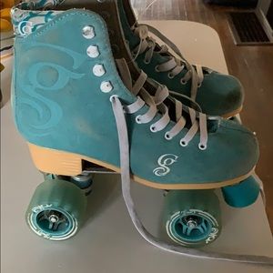 Candi GRL roller Skates